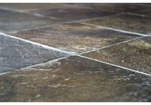 Pourquoi préférer un vrai carrelage ancien plutôt qu'une imitation ?